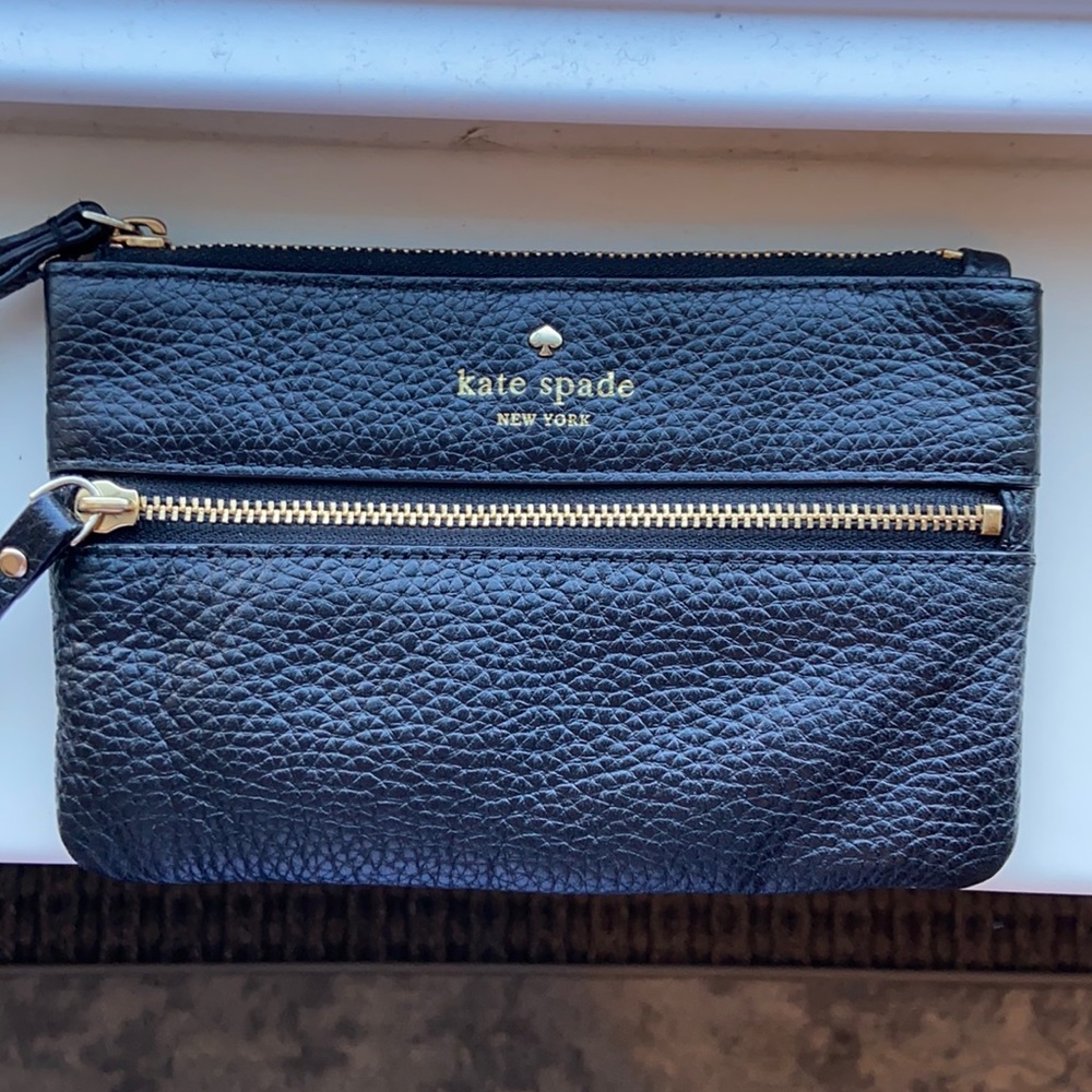 Kate Spade leather wristlet